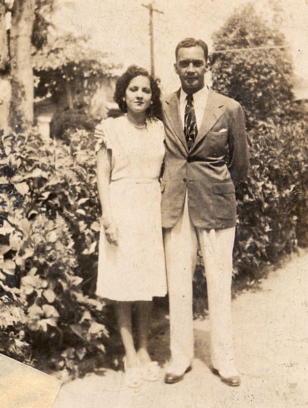 Coppelia's "bisabuelos" (great grandparents) in Puerto Rico